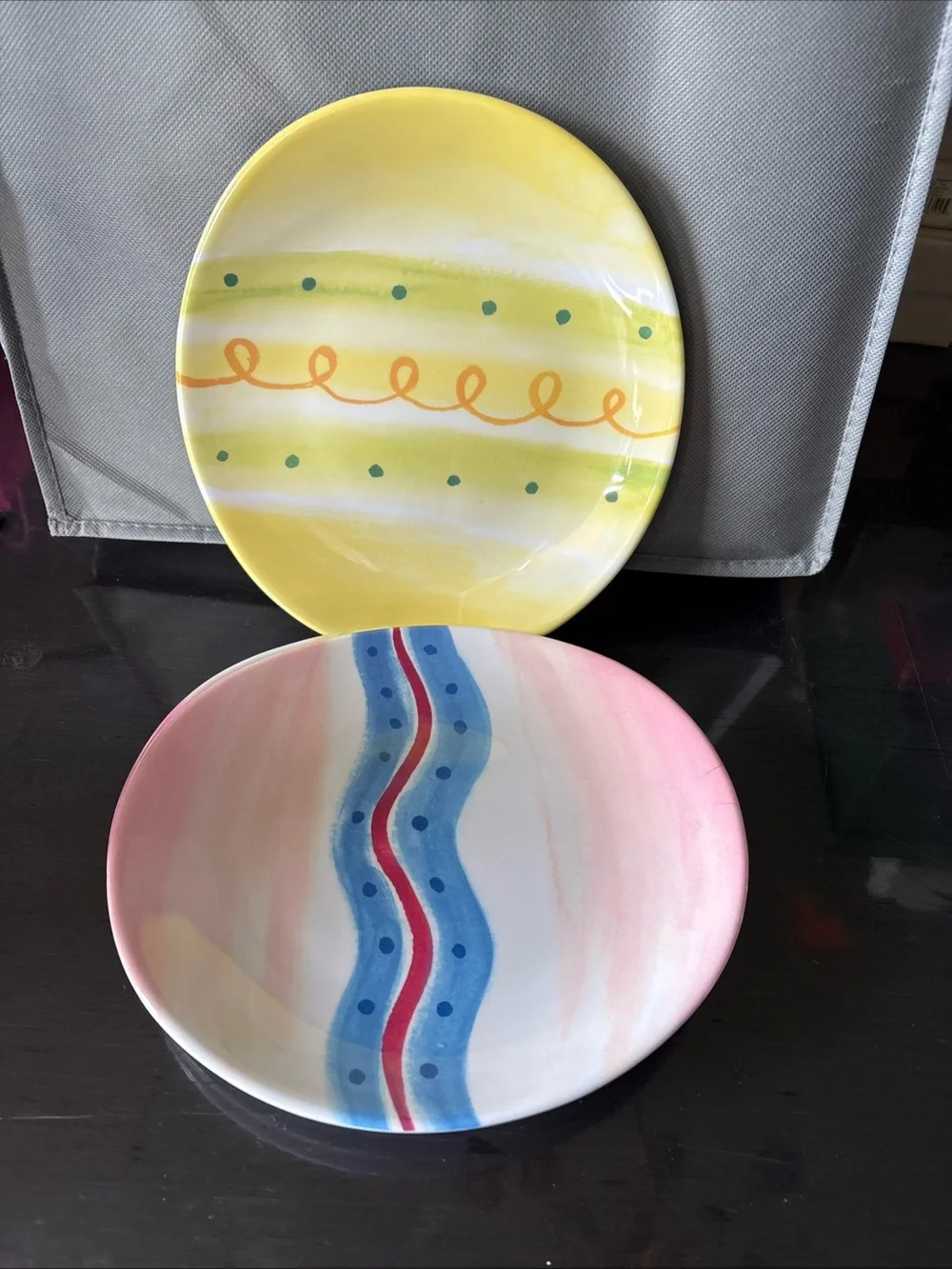 Pottery Barn Kids Pastel Melamine Egg Plate - Set 4 pieces